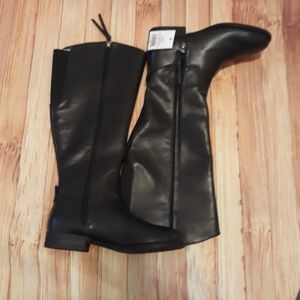 Black size 6w  universal thread riding boots